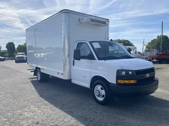 Used 2024 White Chevrolet Work Van image 2