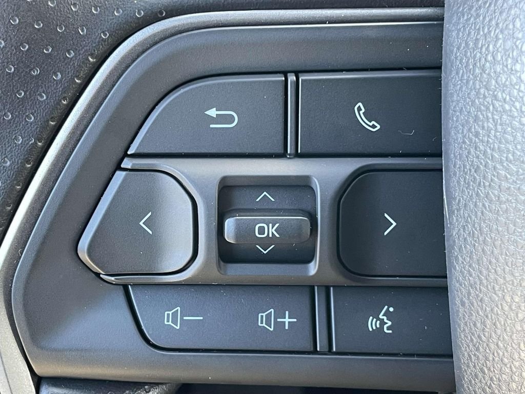 2025 Toyota Tundra SR5 - Photo 30