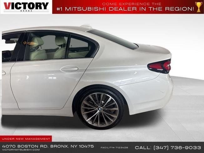 Used 2022 White BMW 530i image 7