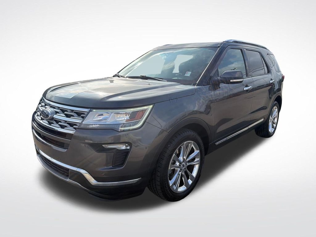 Used 2018 Gray Ford Limited image 3