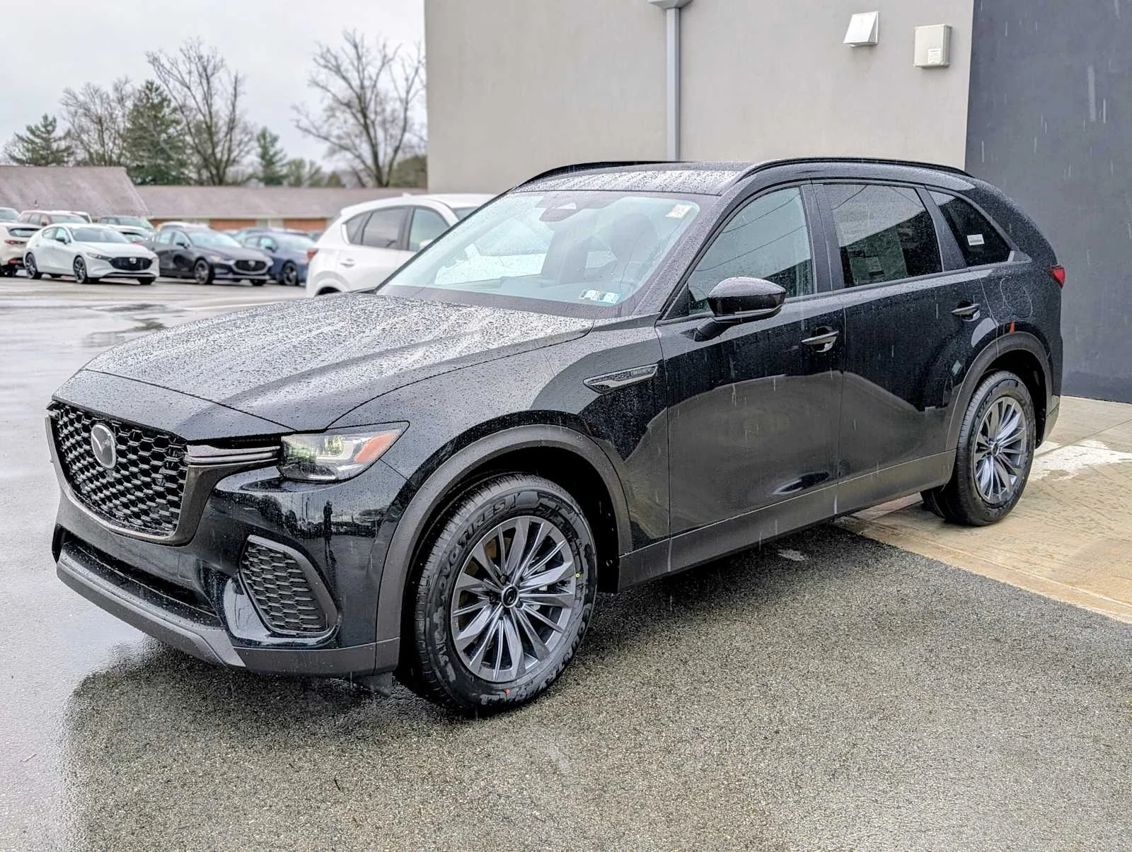 2026 Mazda CX-70 PHEV SC AWD's photo