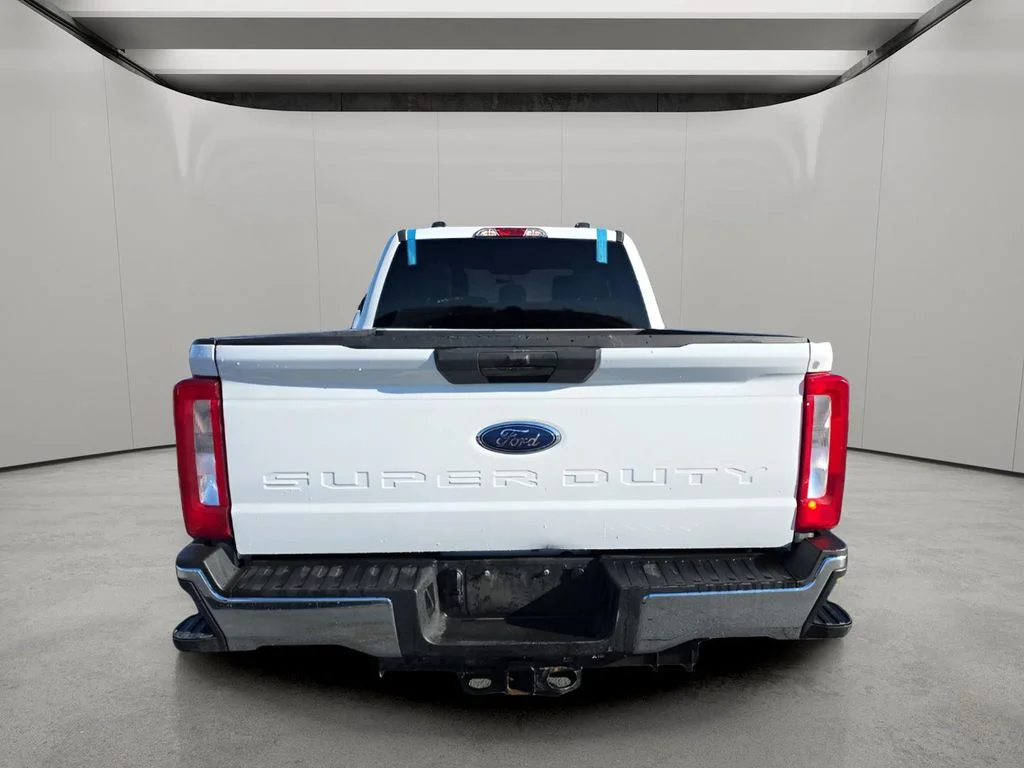 Used 2023 Oxford White Ford XL image 6