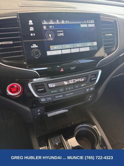 Used 2019 Black Honda Elite image 10