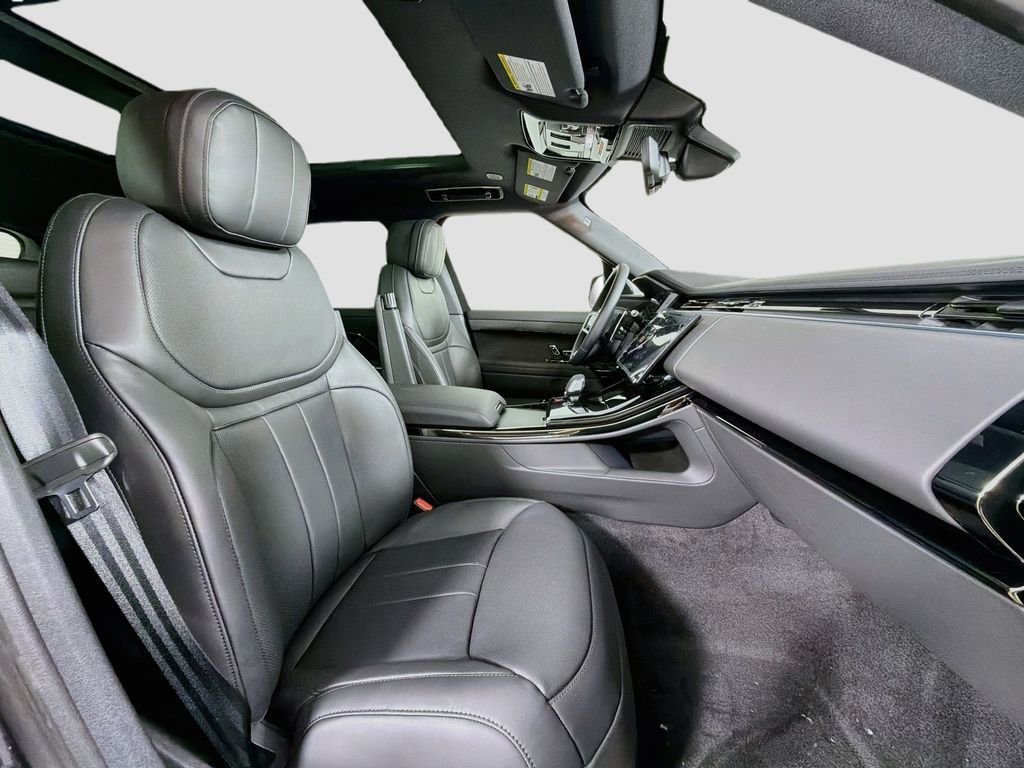New 2026 Varesine Blue Land Rover Dynamic SE image 30