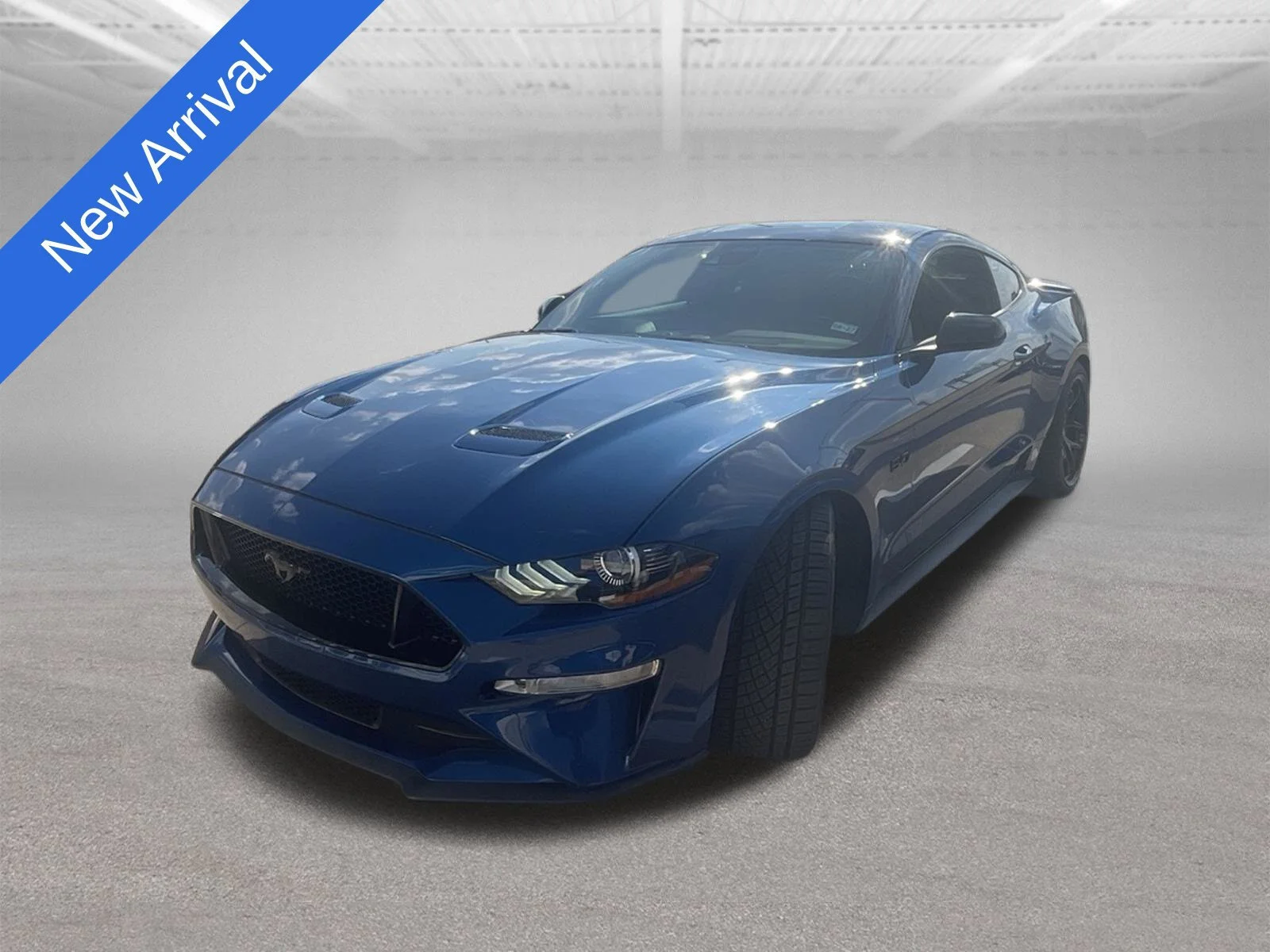Used 2022 Blue Ford GT image 1