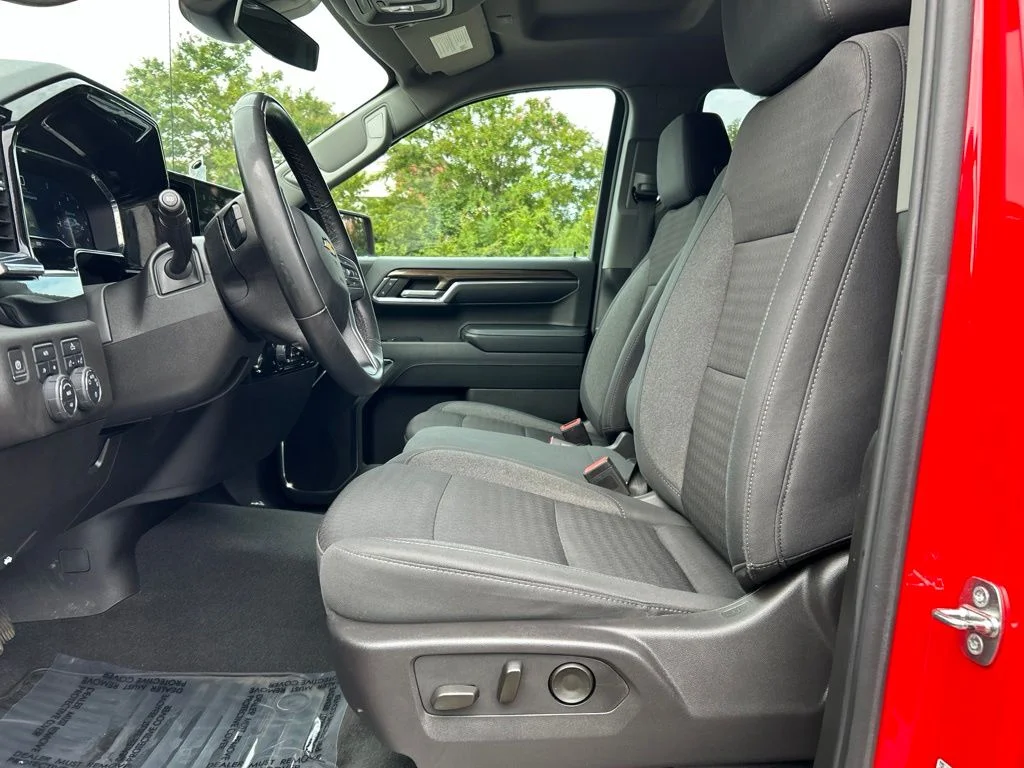Used 2024 Red Chevrolet LT image 17
