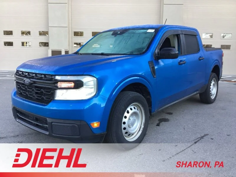 Used 2022 Blue Metallic Ford XL image 3
