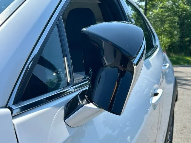 Used 2020 White Lexus 250h Base image 11