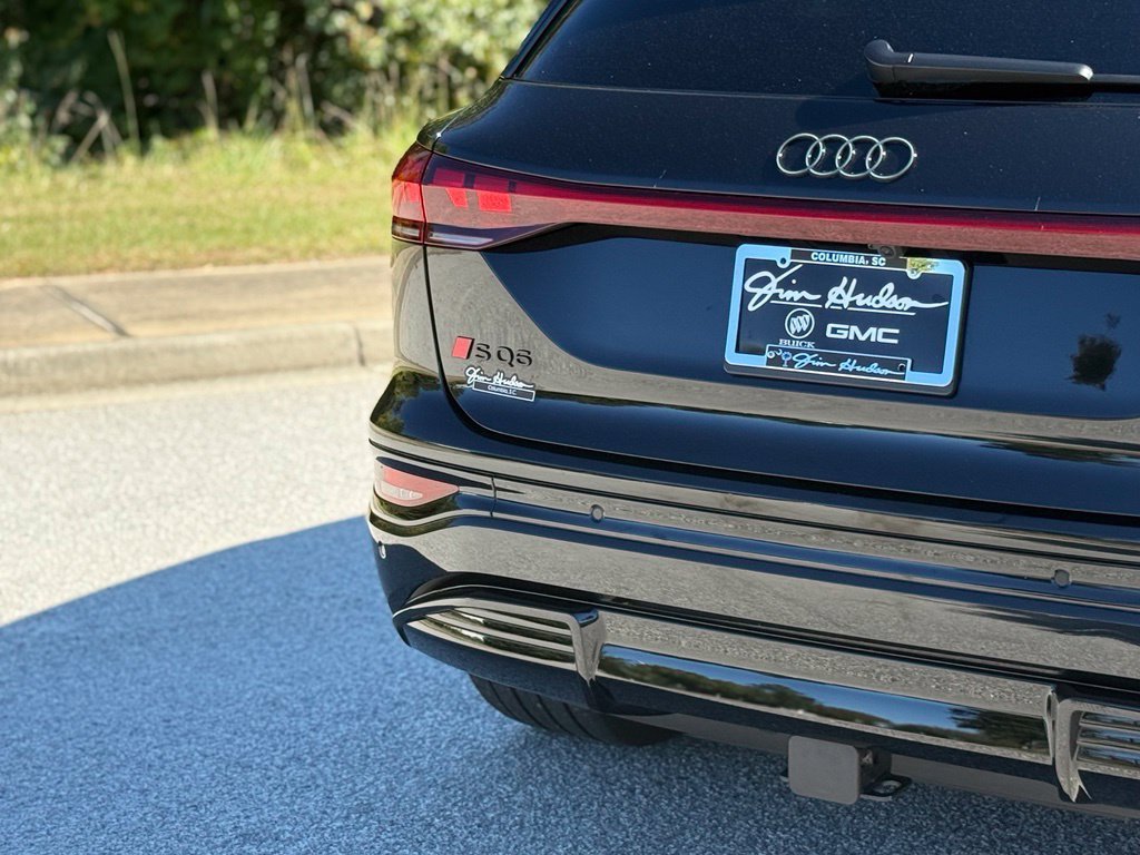2025 Audi SQ6 e-tron Prestige - Photo 16