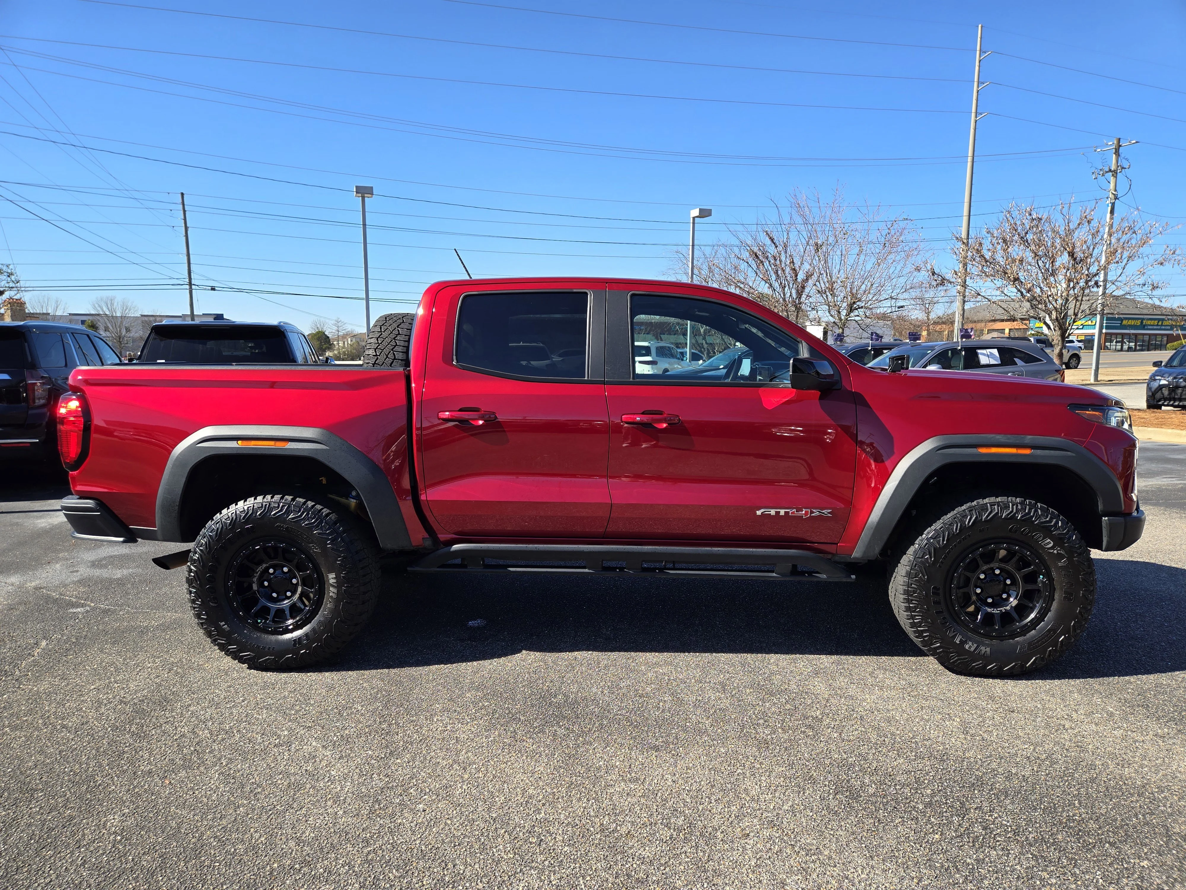 2024 GMC Canyon AT4X - Photo 5