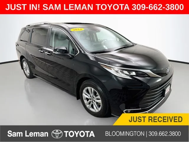 2024 Toyota Sienna Limited for sale at Sam Leman Toyota of Bloomington
