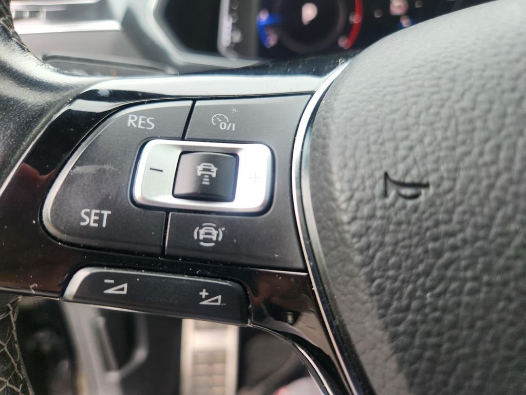 2021 Volkswagen Tiguan SEL Premium R-Line - Photo 20