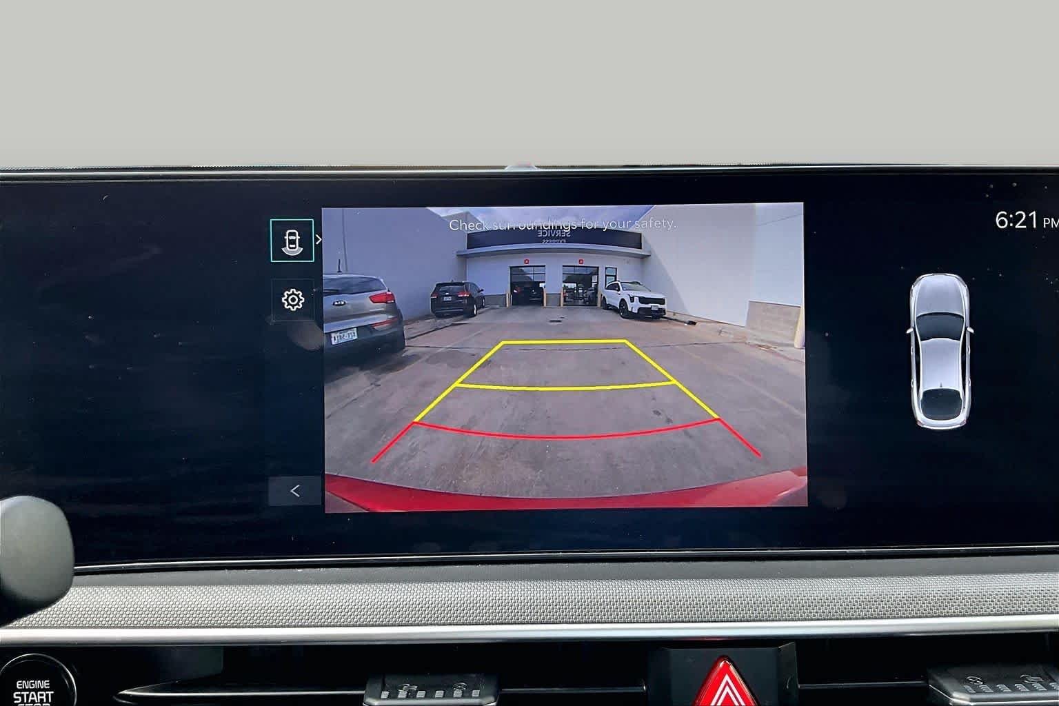 Used 2025 Runway Red Kia LXS image 28