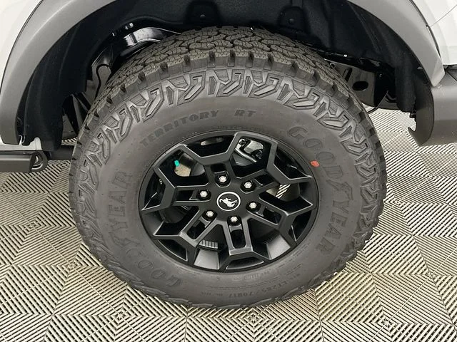 New 2026 White Ford Badlands image 22