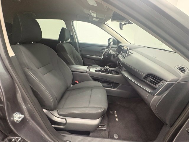 Used 2024 Gray Nissan S image 47