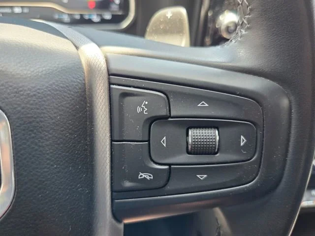Used 2024 Onyx Black GMC Denali image 23
