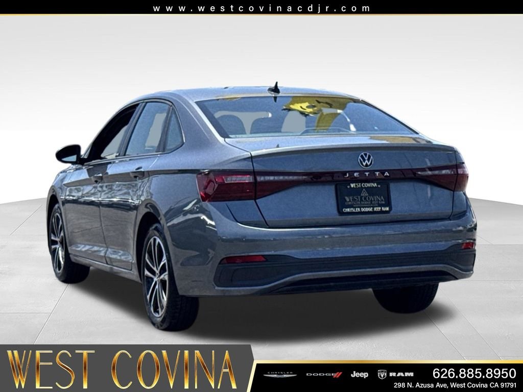 Used 2025 Gray Volkswagen 1.5T Sport image 7