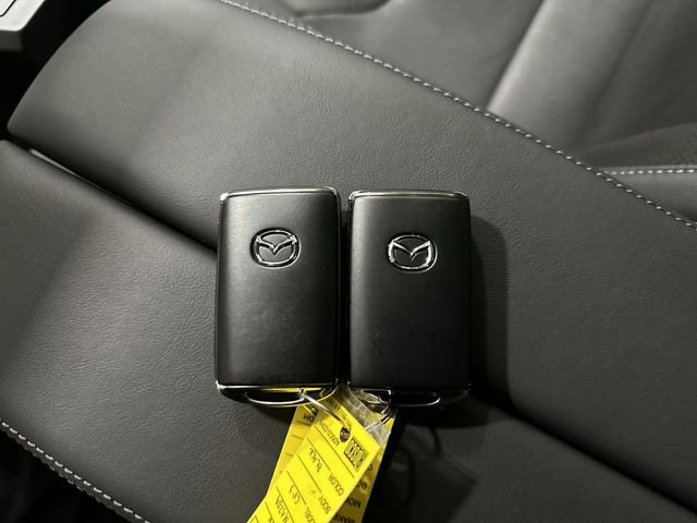 New 2026 Jet Black Mica Mazda 2.5 S Preferred AWD image 32
