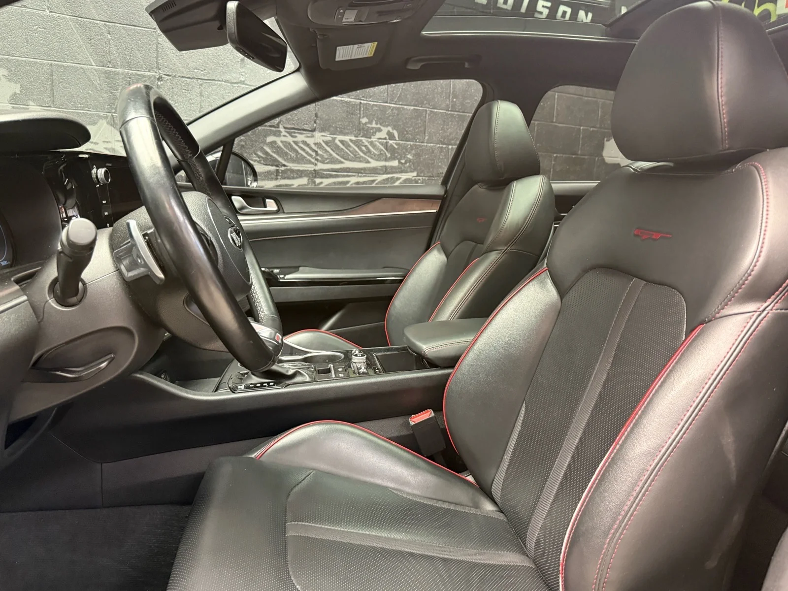 Used 2021 Wolf Gray (c7s) Kia GT-Line image 8