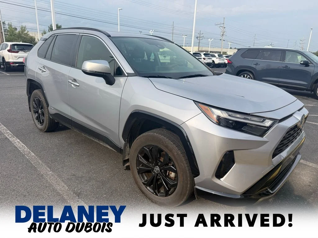 Used 2022 Silver Toyota SE image 1