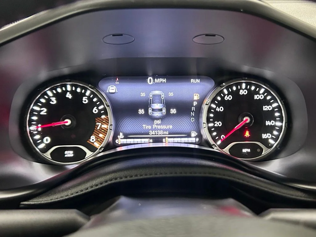 Used 2022 Gray Jeep Trailhawk image 20
