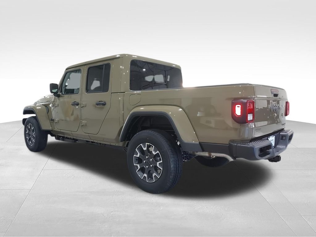 New 2026 Green Jeep Sahara image 6