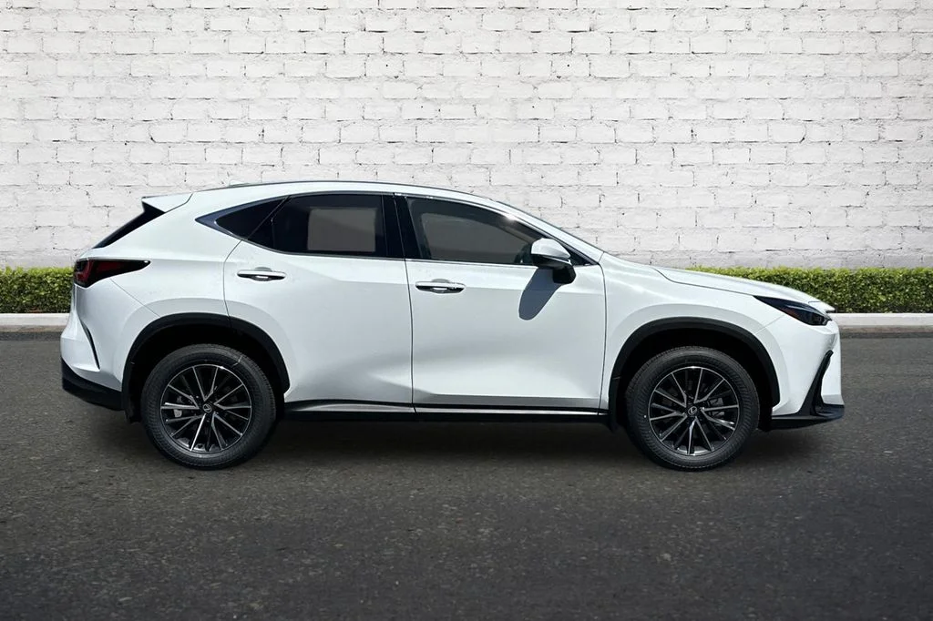 New 2026 Ultra White Lexus  350 AWD image 3