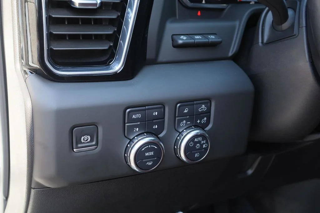 Used 2025 White GMC Denali Ultimate image 14