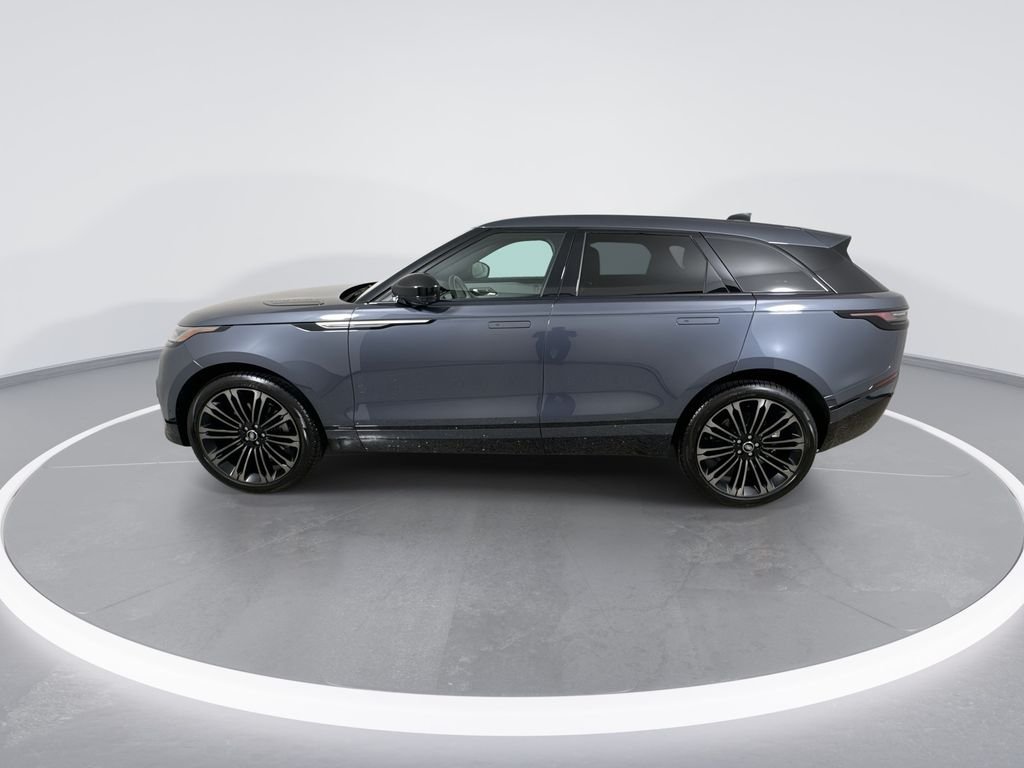 Certified Used 2026 Blue Land Rover Autobiography image 5