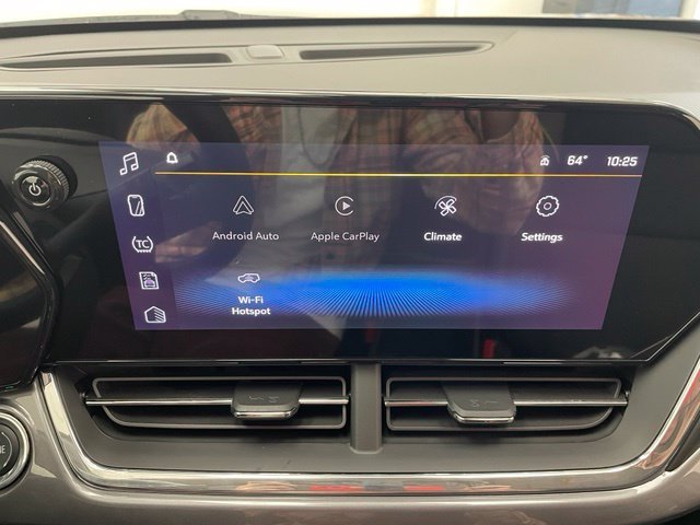 2026 Chevrolet Trax Activ - Photo 32