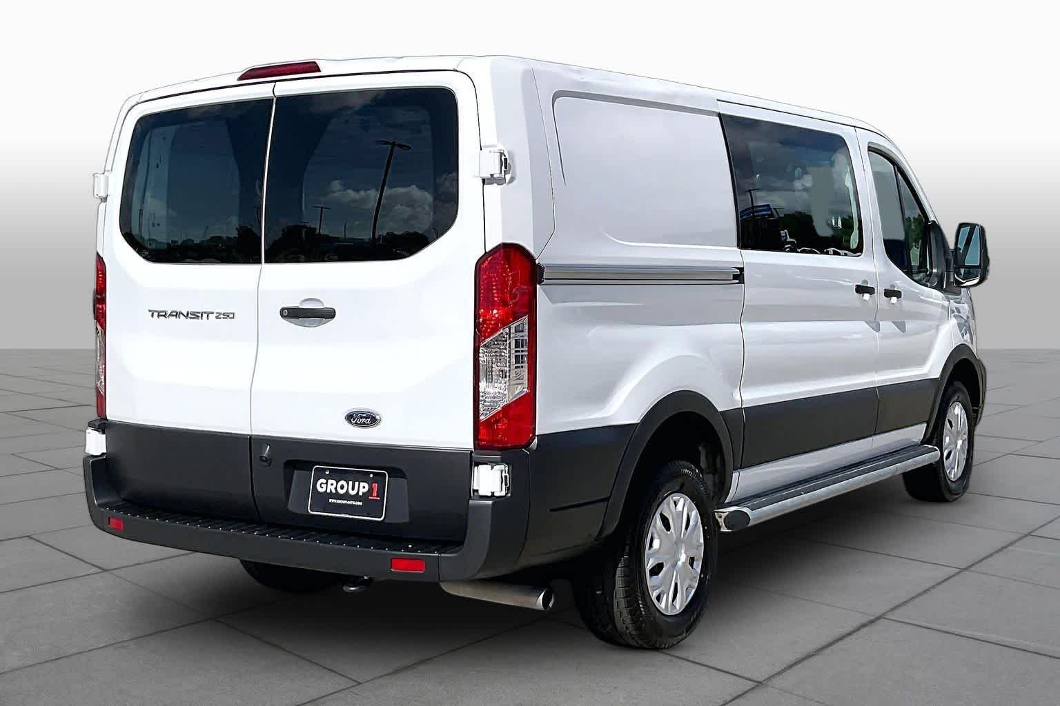 Used 2025 Oxford White Ford  image 12