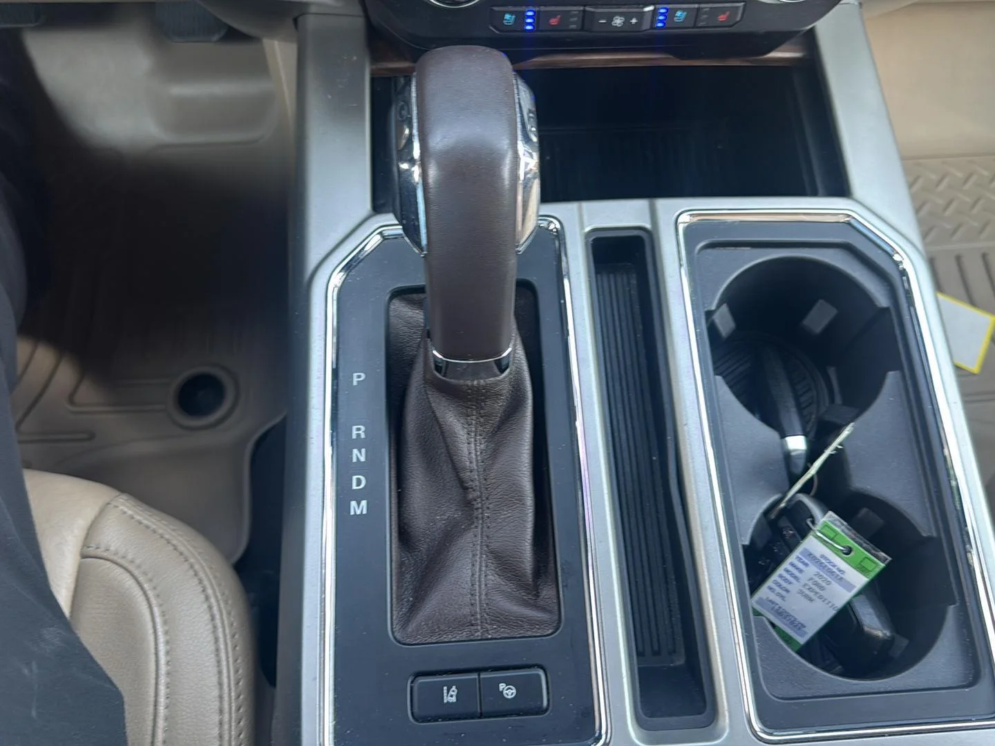 Used 2019 Agate Black Ford LARIAT image 22