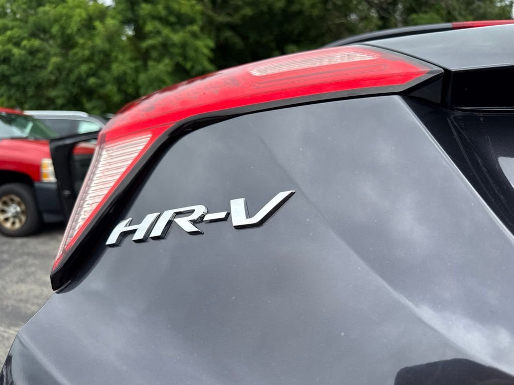 Used 2017 Purple Honda LX image 16