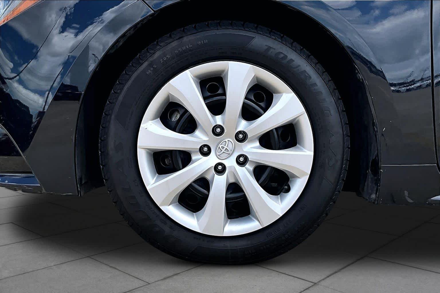 Used 2024 Midnight Black Metallic Toyota LE image 11