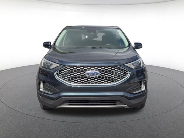 Used 2023 Blue Ford SEL image 9
