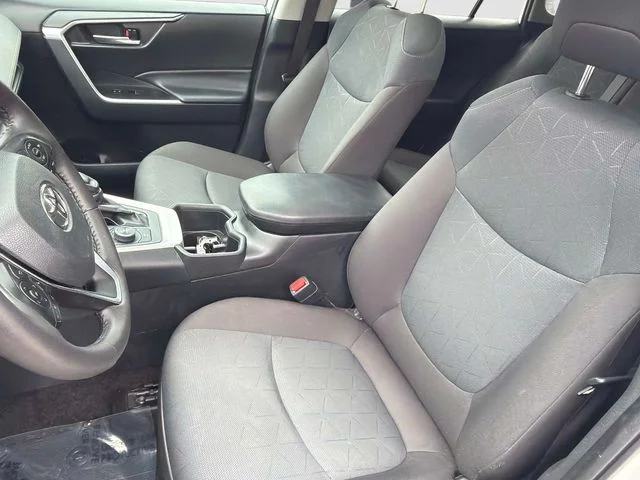 Used 2024 White Toyota XLE image 20