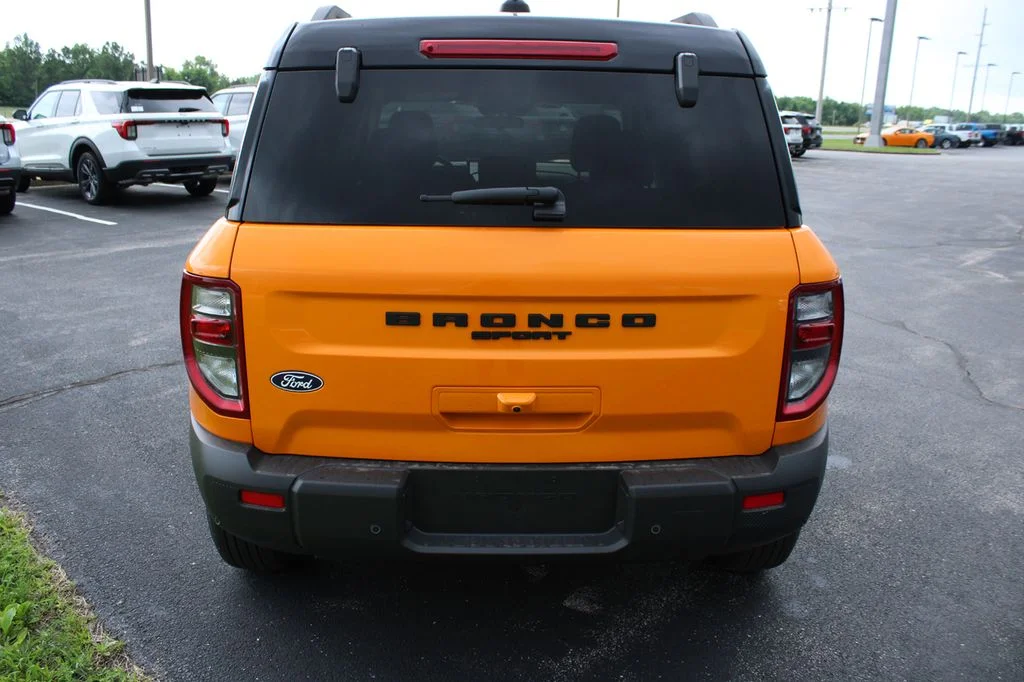 New 2026 Orange Ford Big Bend image 8