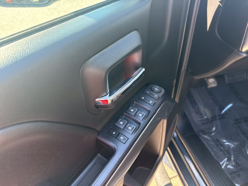 Used 2018 Gray Chevrolet LT image 11
