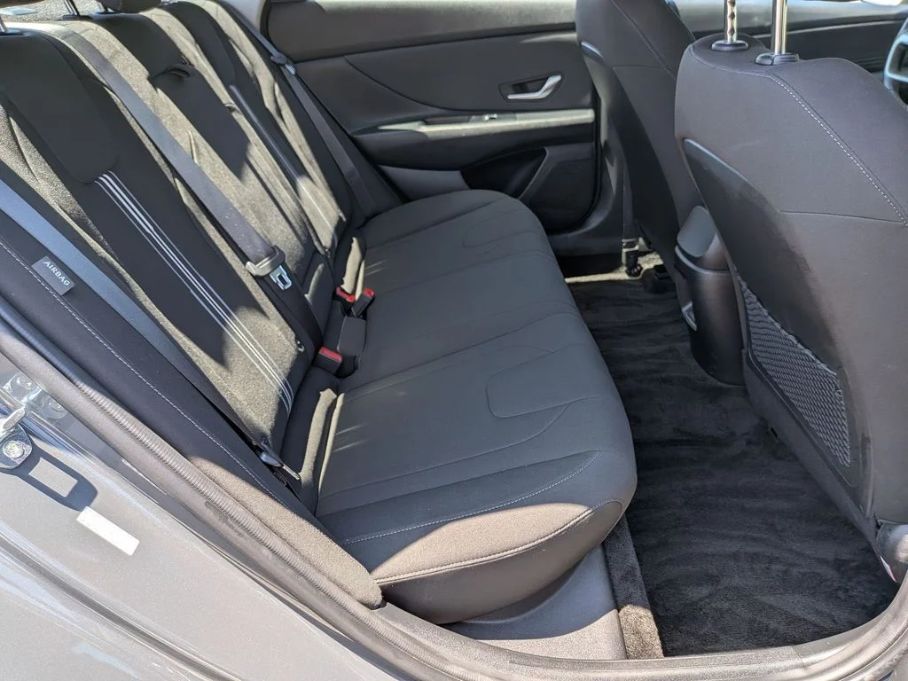 Used 2024 Gray Hyundai SEL image 27