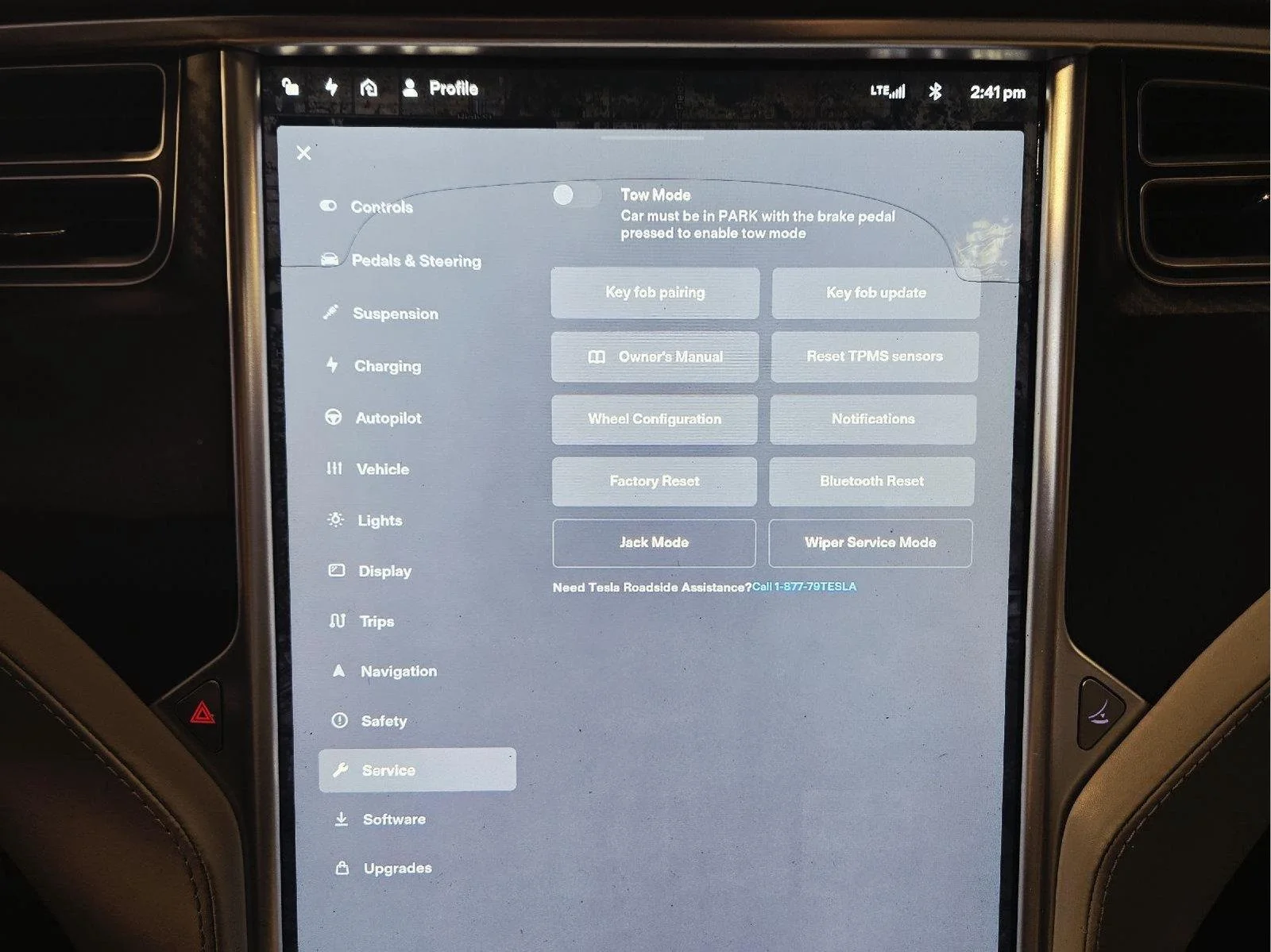 Used 2015 White Tesla P85D image 44