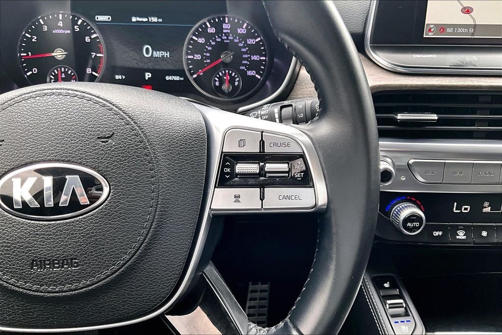 Used 2020 Black Kia SX image 19