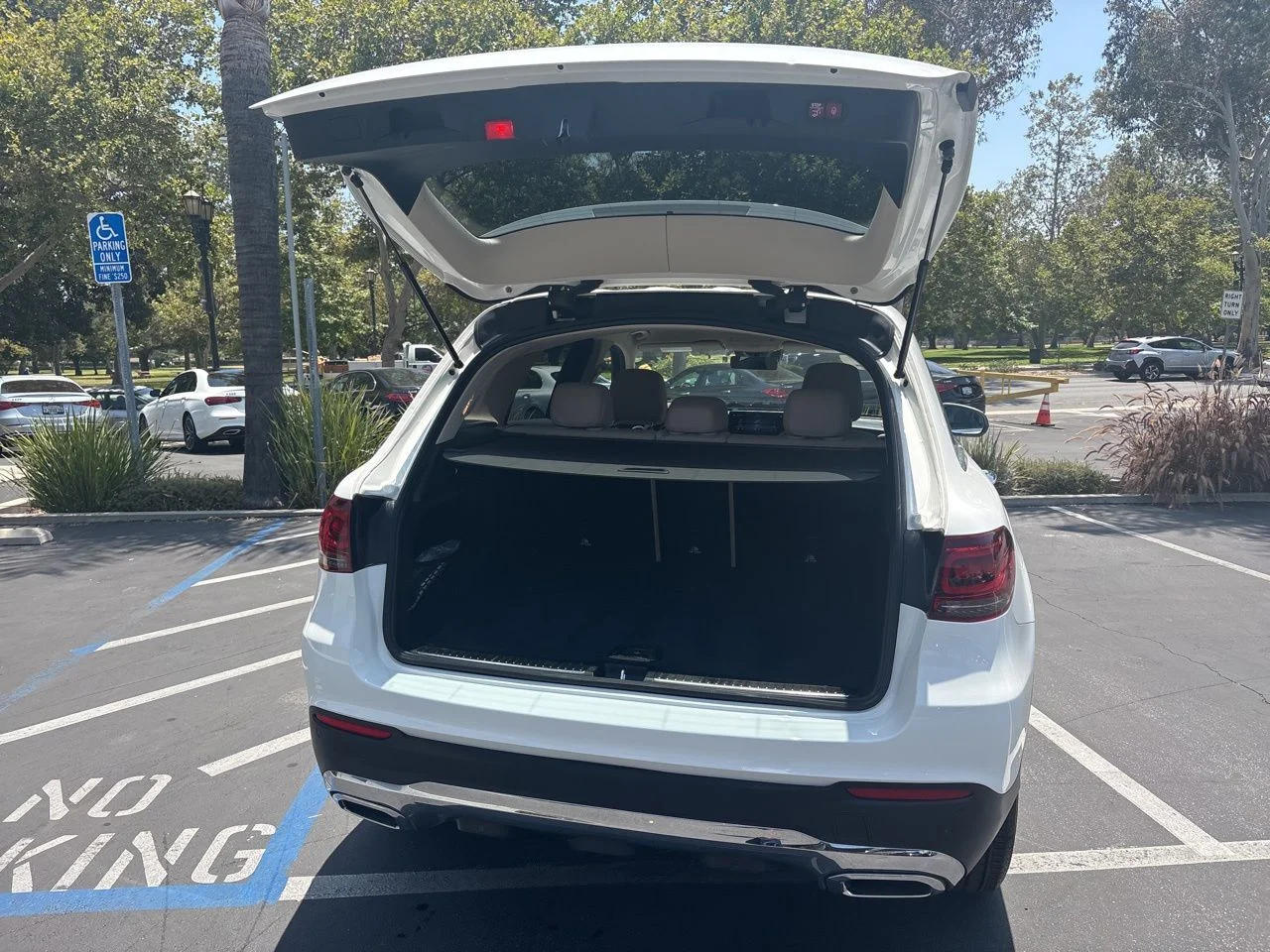 Certified Used 2022 White Mercedes-Benz 300 Sport Utility image 6