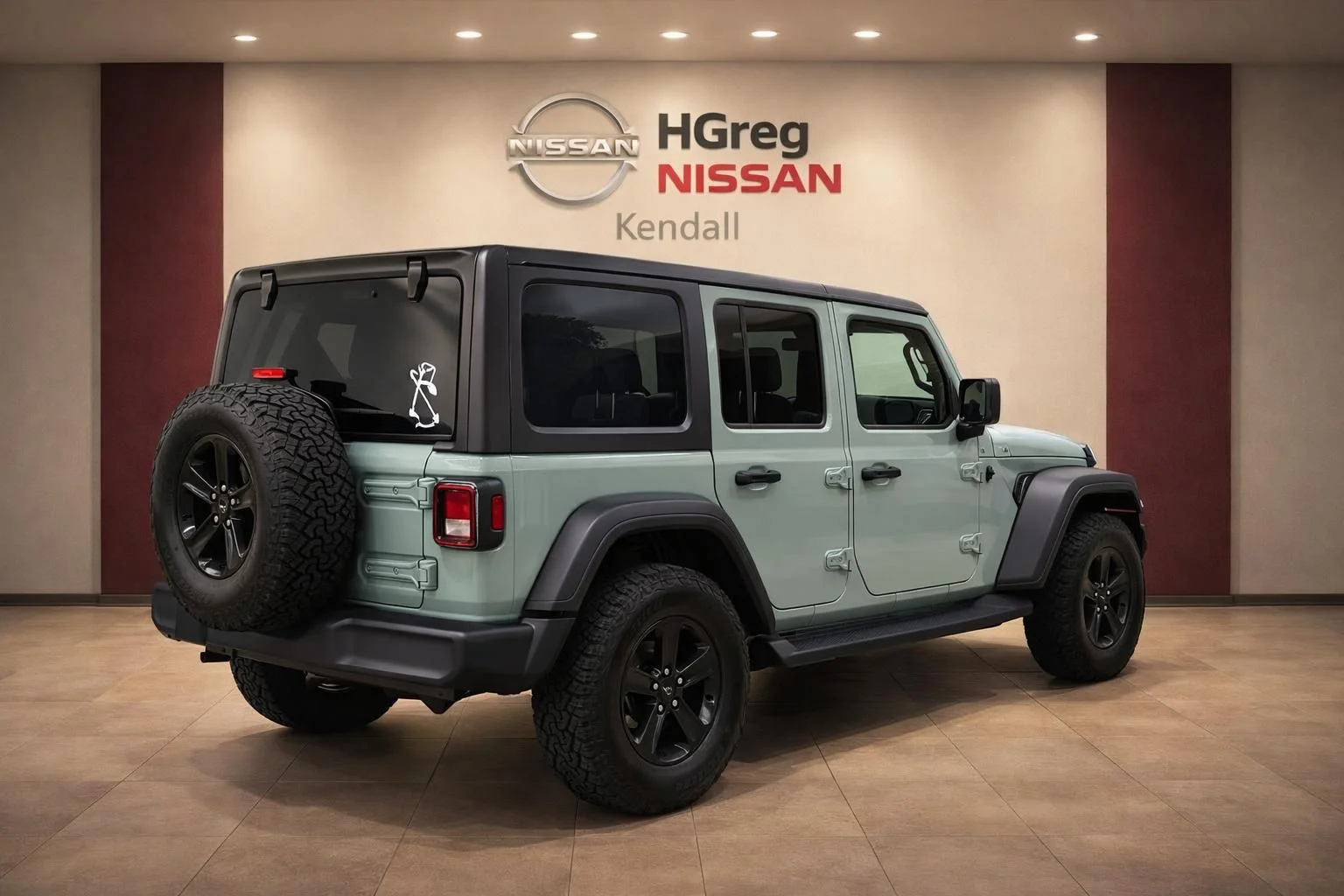 Used 2023 Gray Jeep Sport image 2