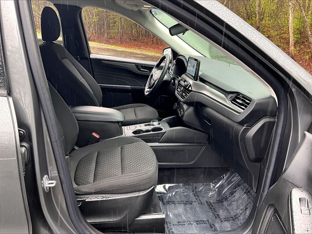 Used 2023 Carbonized Gray Metallic Ford Active image 14