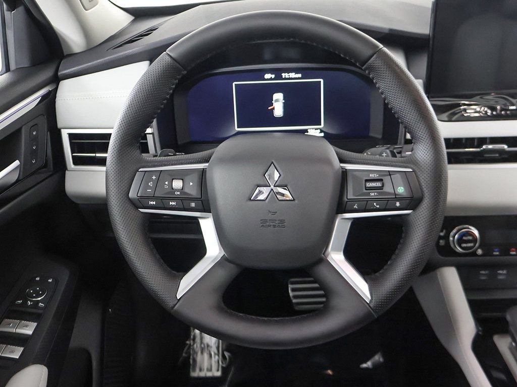 2025 Mitsubishi Outlander SEL - Photo 39