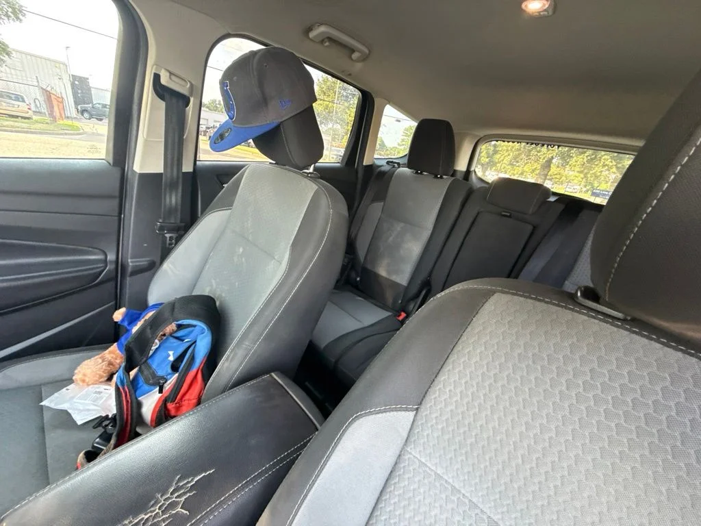 Used 2019 Silver Ford SE image 20