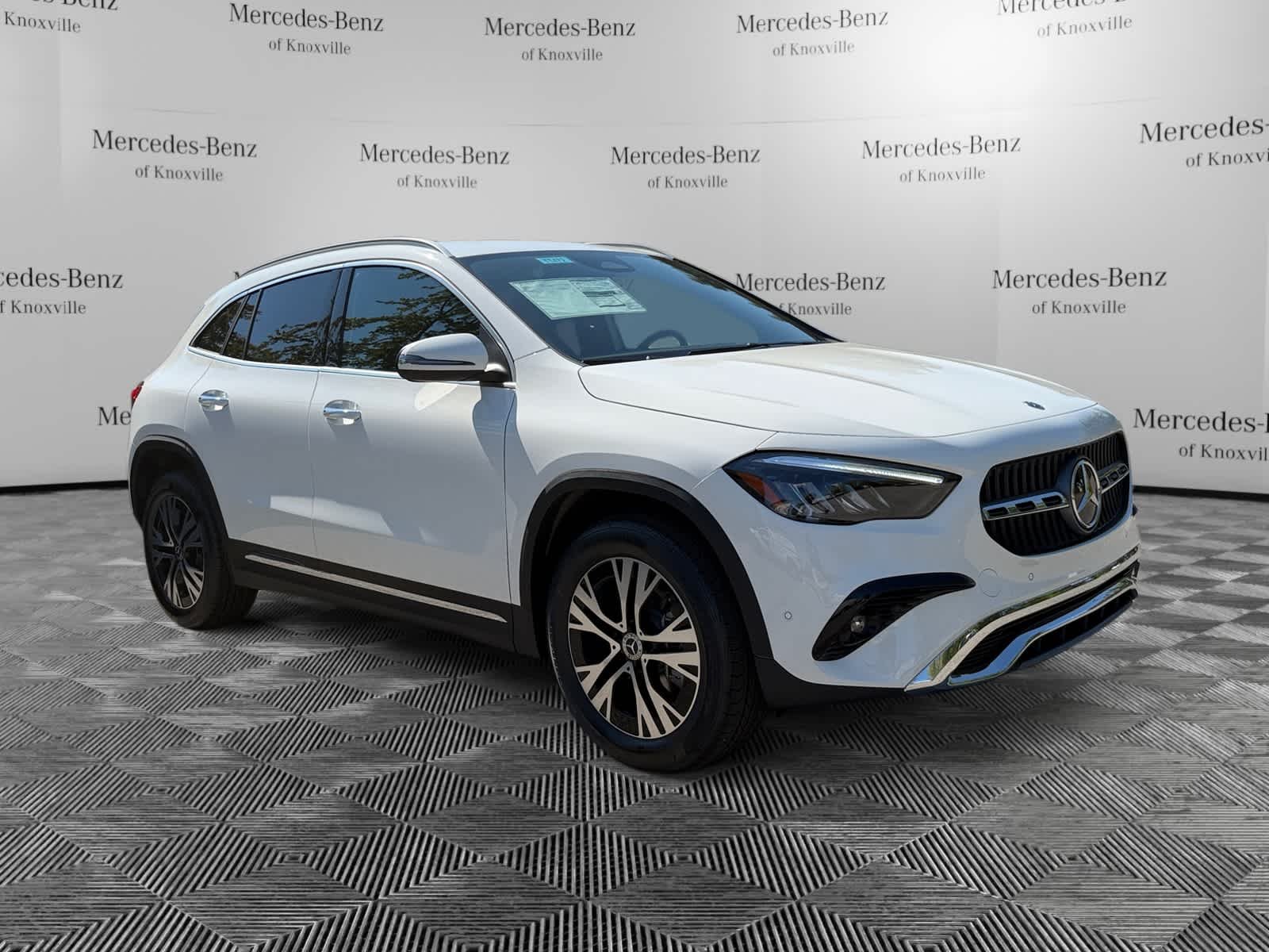 New 2026 Polar White Mercedes-Benz GLA 250 image 7