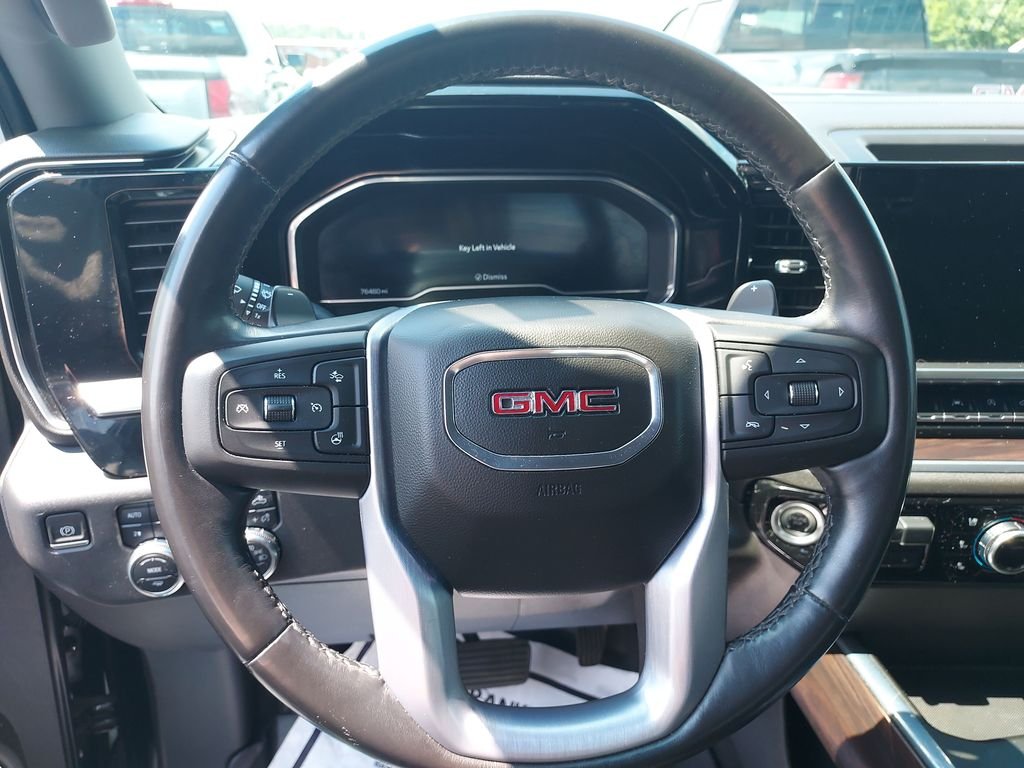 Used 2022 Black GMC SLT image 15