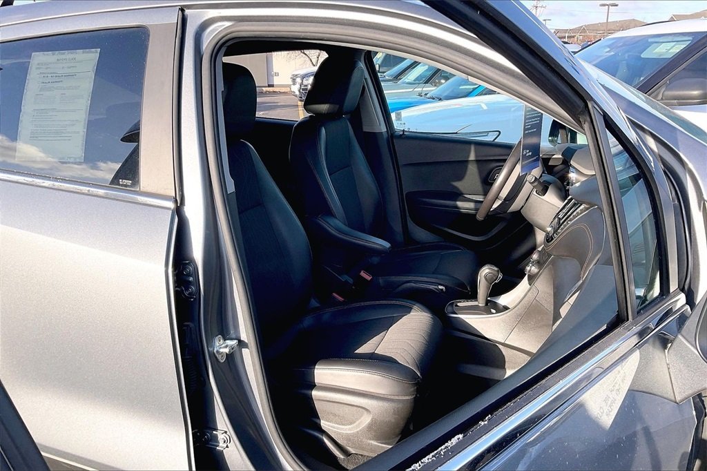 2019 CHEVROLET TRAX - Image 5