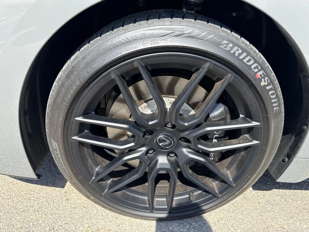 Certified Used 2024  Lexus 500 F SPORT Performance Premium image 11